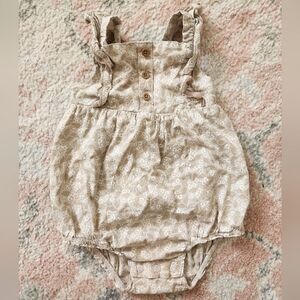 18m Carters Romper